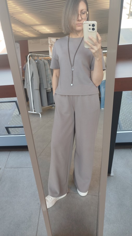 301 | Matinio kvarco vėrinys TAUPE